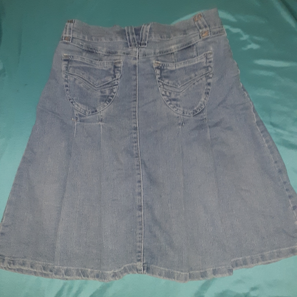NO FUZZ DEMIN LEGEND  PLEATED SKIRT - Picture 7 of 10
